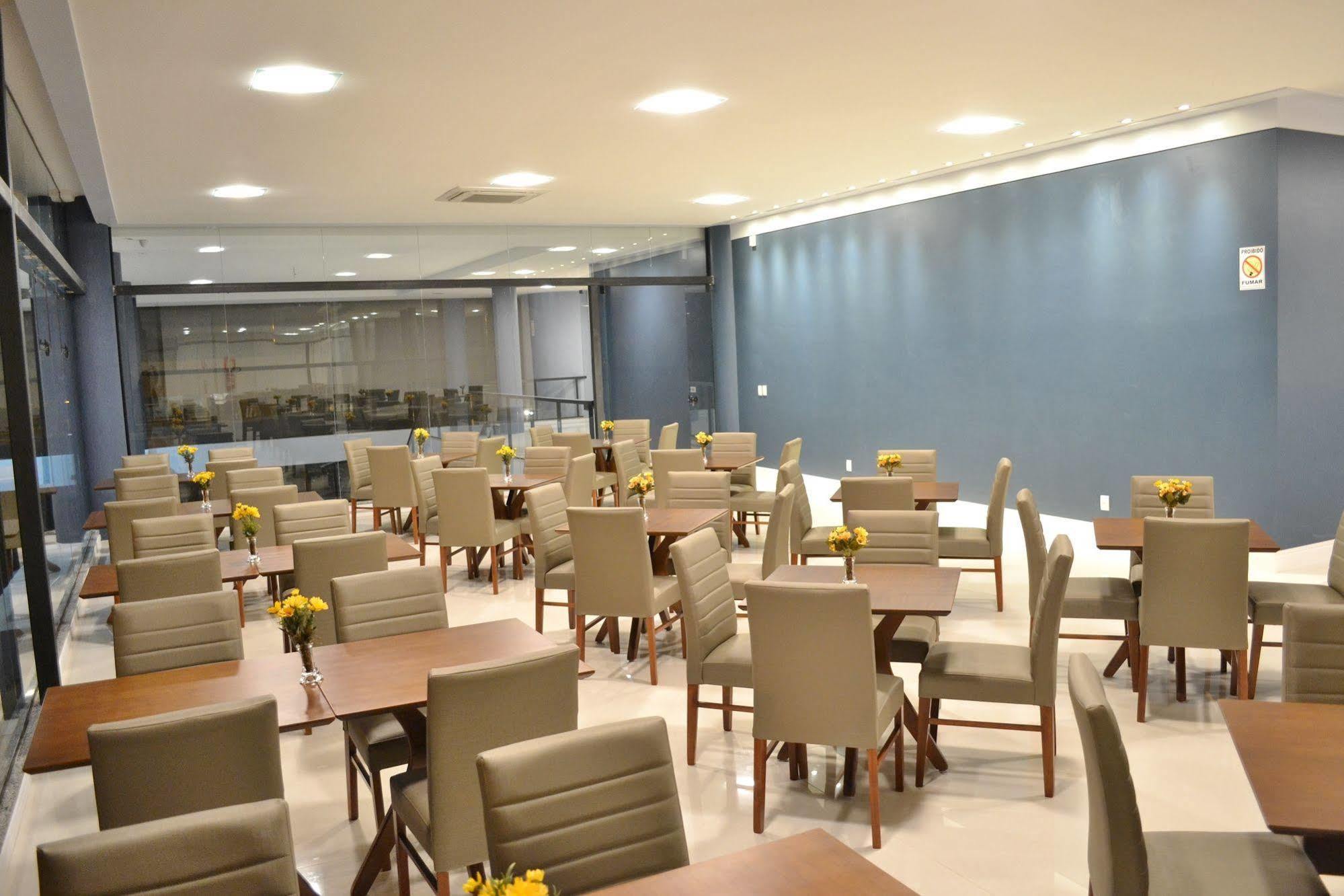 Villa Premium Hotel 이레싱 외부 사진