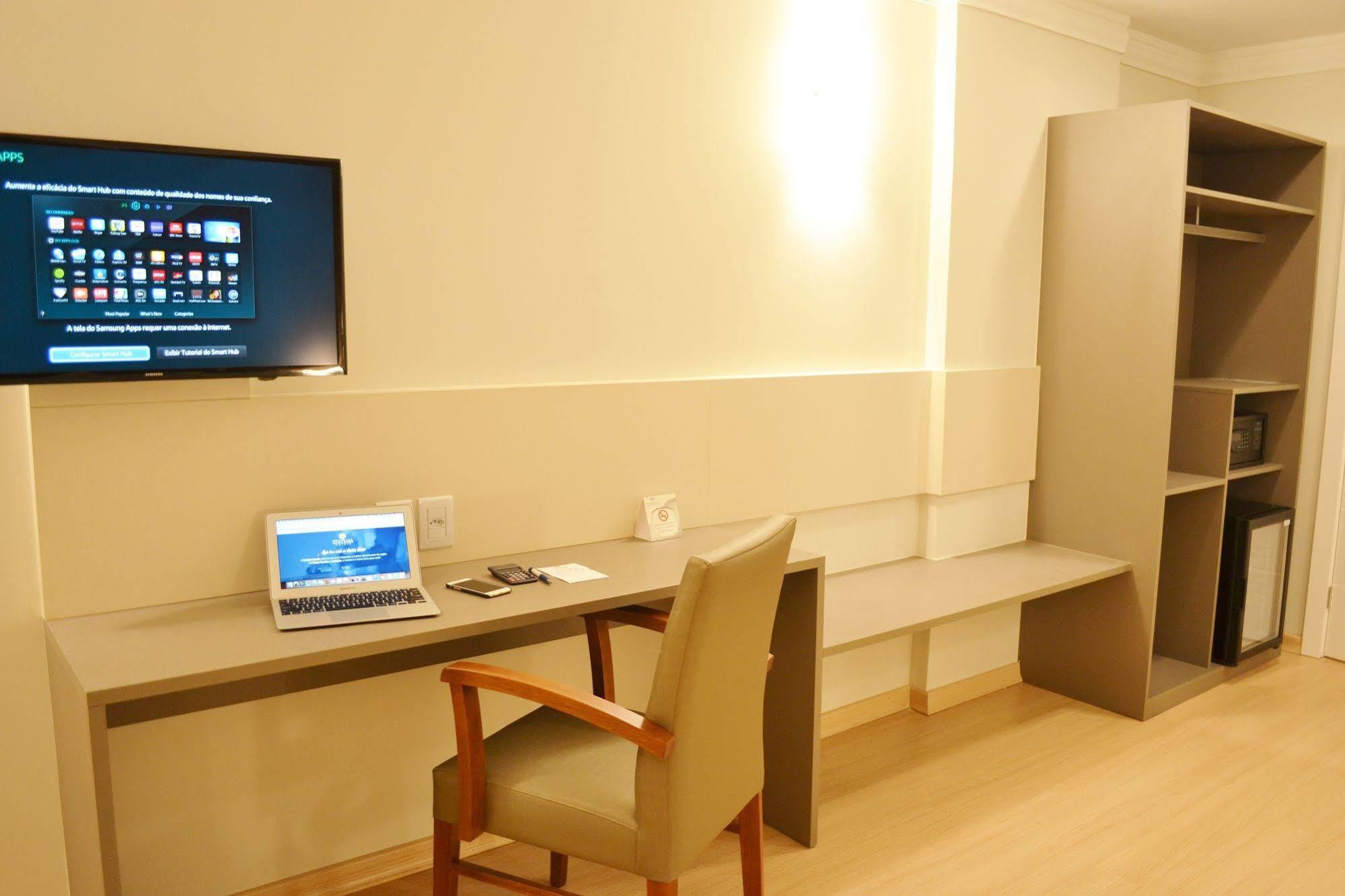 Villa Premium Hotel 이레싱 외부 사진