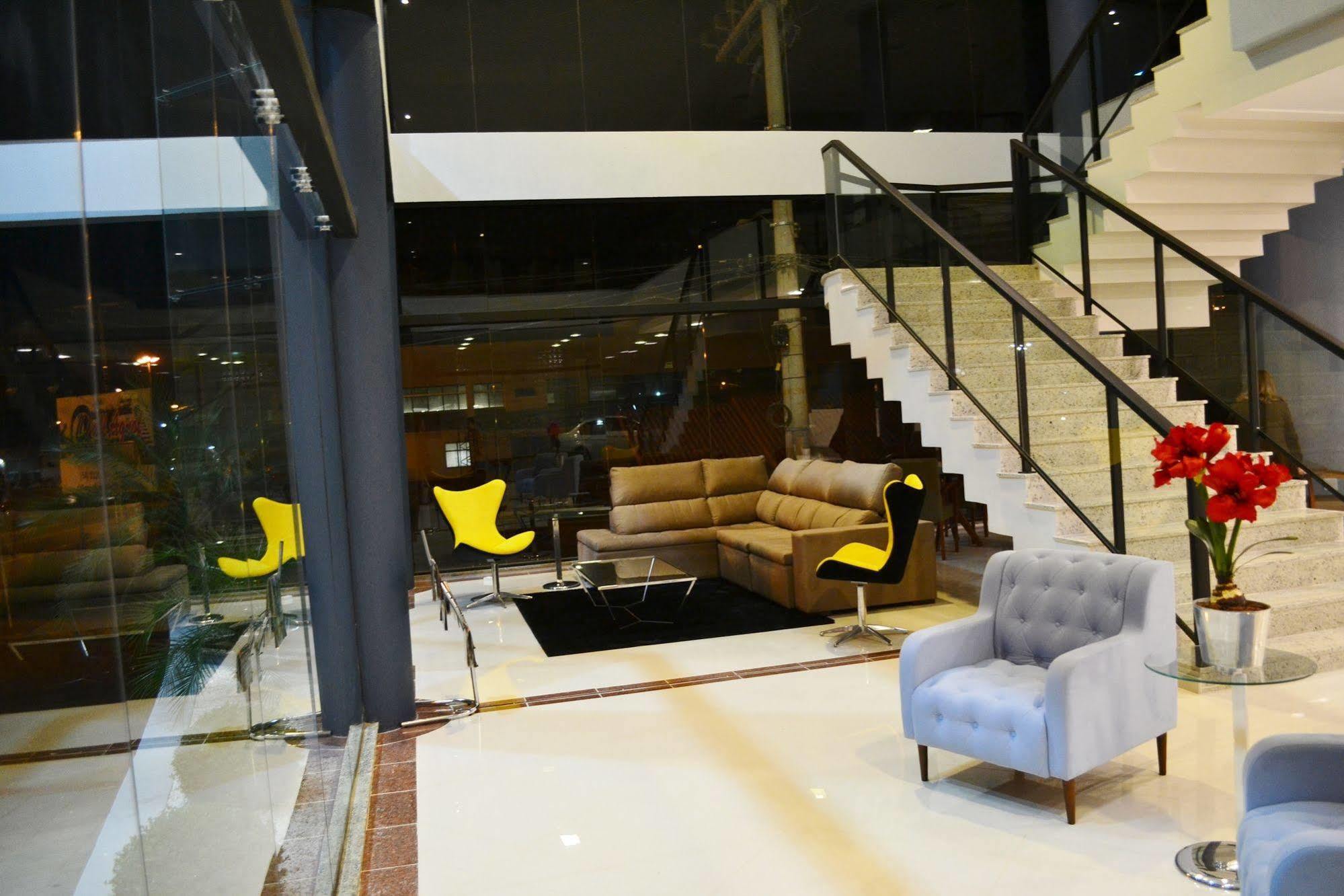 Villa Premium Hotel 이레싱 외부 사진